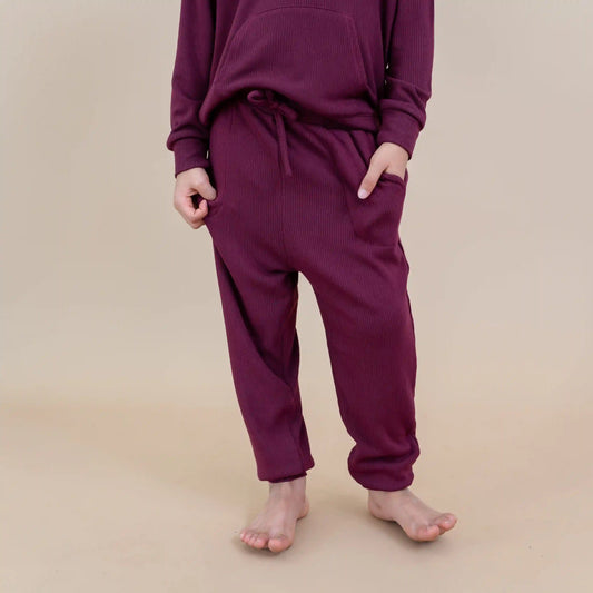 Ribbed Jogger Pant in Burgundy