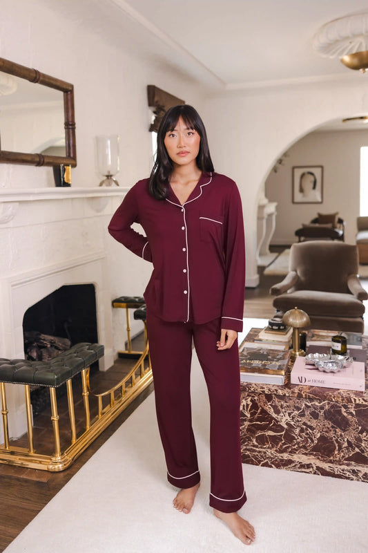 Long-Sleeved Women's Pajama Set in Burgundy with Cloud Trim