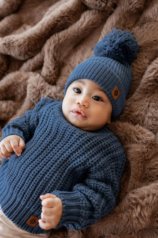 Chunky Knit Pom Beanie in Oxford