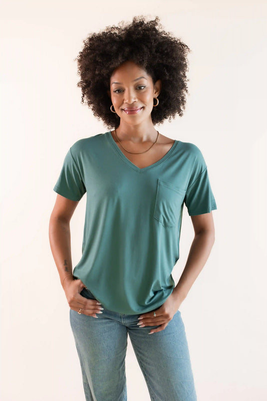 Women's Oversized V-Neck Tee in Pine