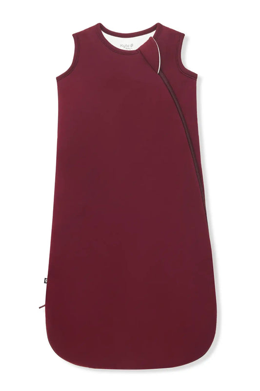 Sleep Bag in Burgundy 1.0