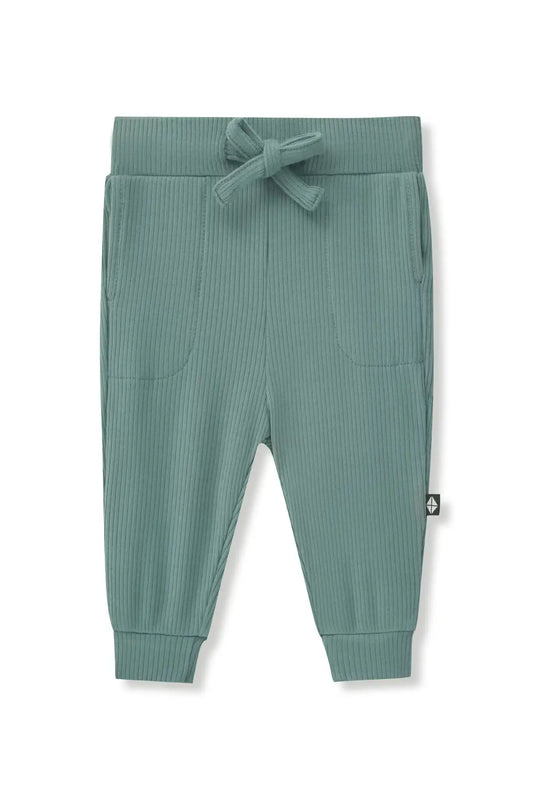 Ribbed Jogger Pant in Pine