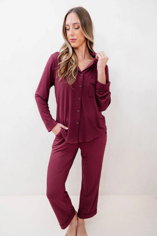 Long-Sleeved Women's Pajama Set in Burgundy with Burgundy Trim