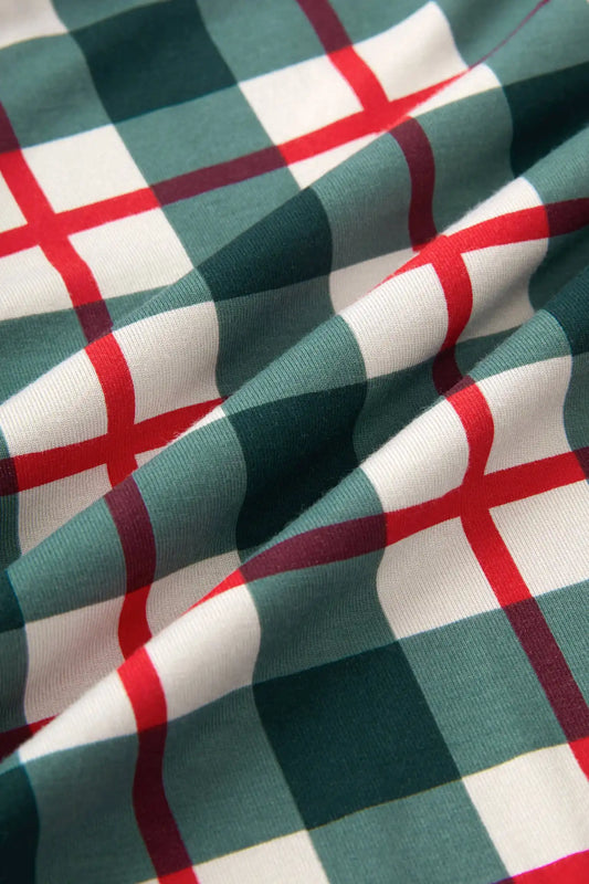 Standard Pillowcase in Holiday Plaid