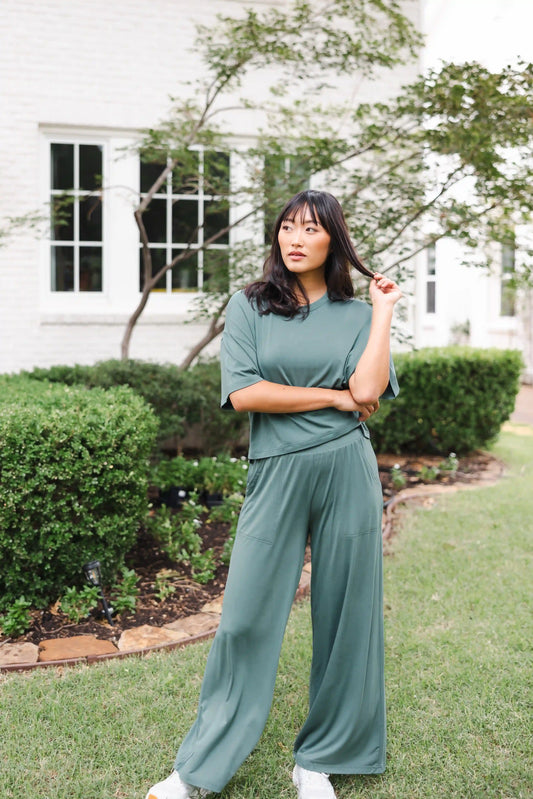 Women's Wide Leg Pant in Pine